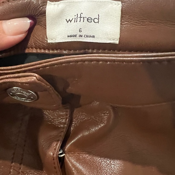 Aritzia Wilfred Melina Faux Leather Pants - Picture 4 of 4